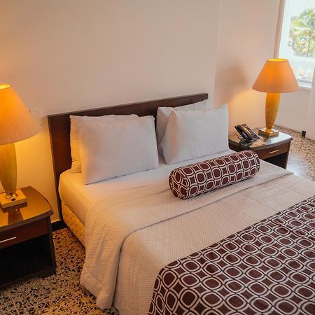 Hotel Tequendama Inn Estacion Buenaventura Dış mekan fotoğraf