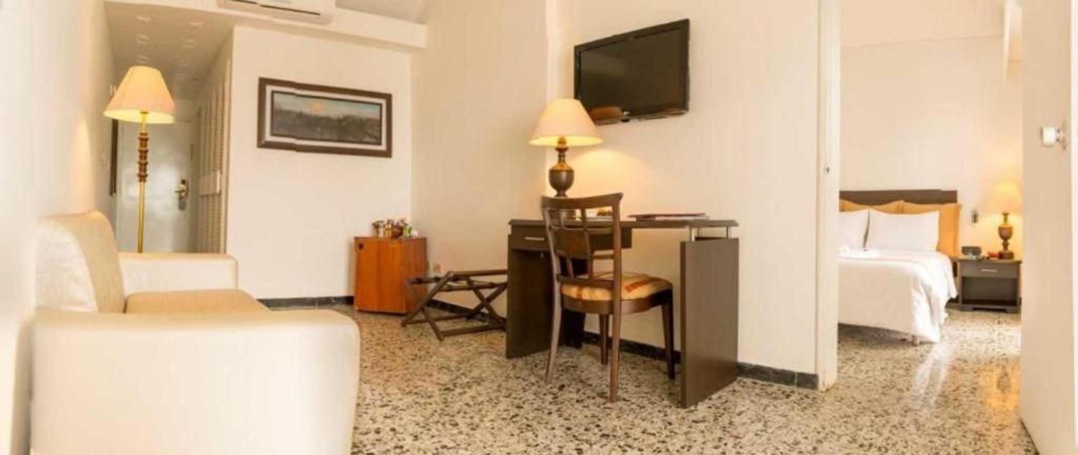 Hotel Tequendama Inn Estacion Buenaventura Dış mekan fotoğraf