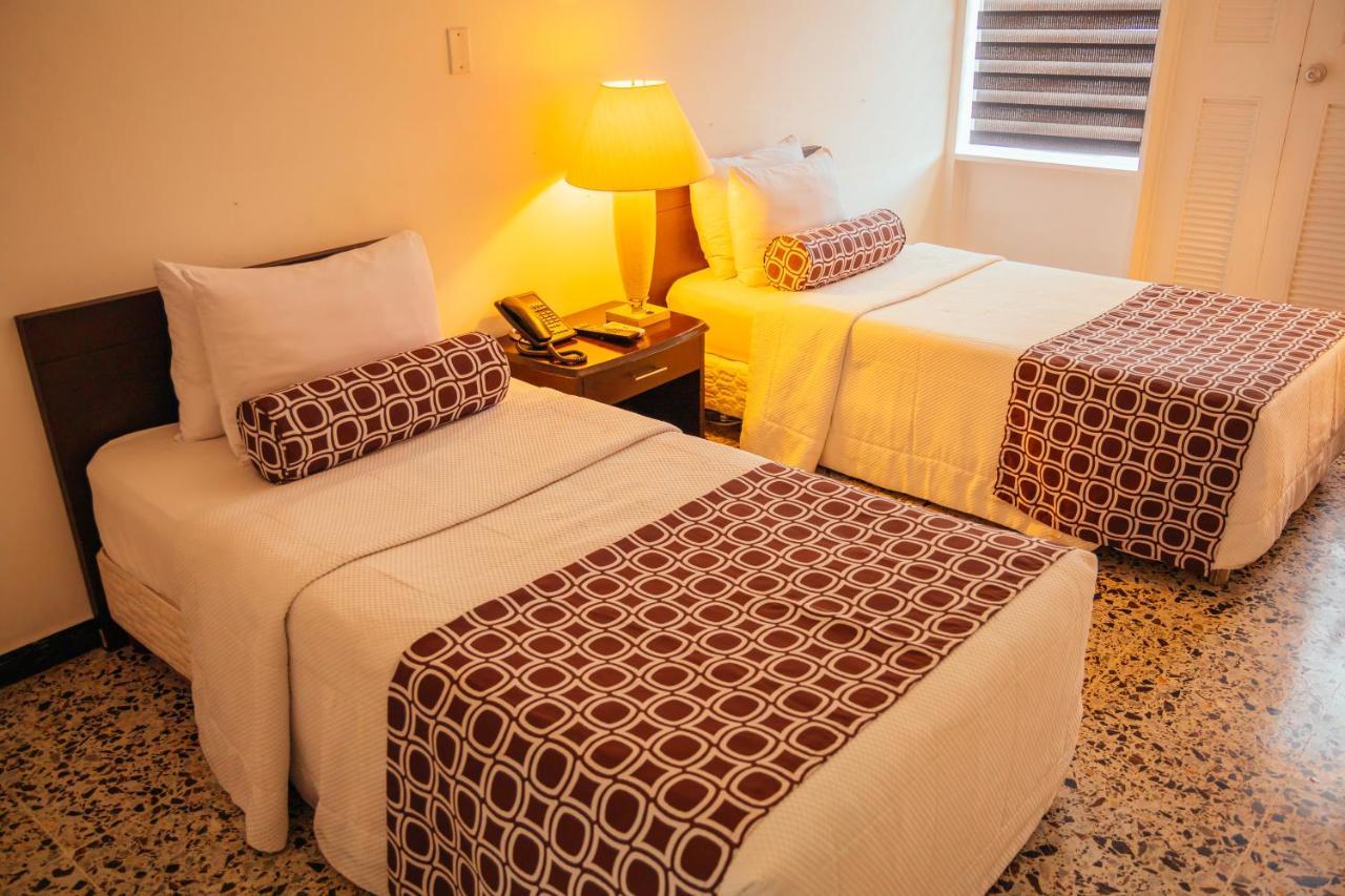Hotel Tequendama Inn Estacion Buenaventura Dış mekan fotoğraf